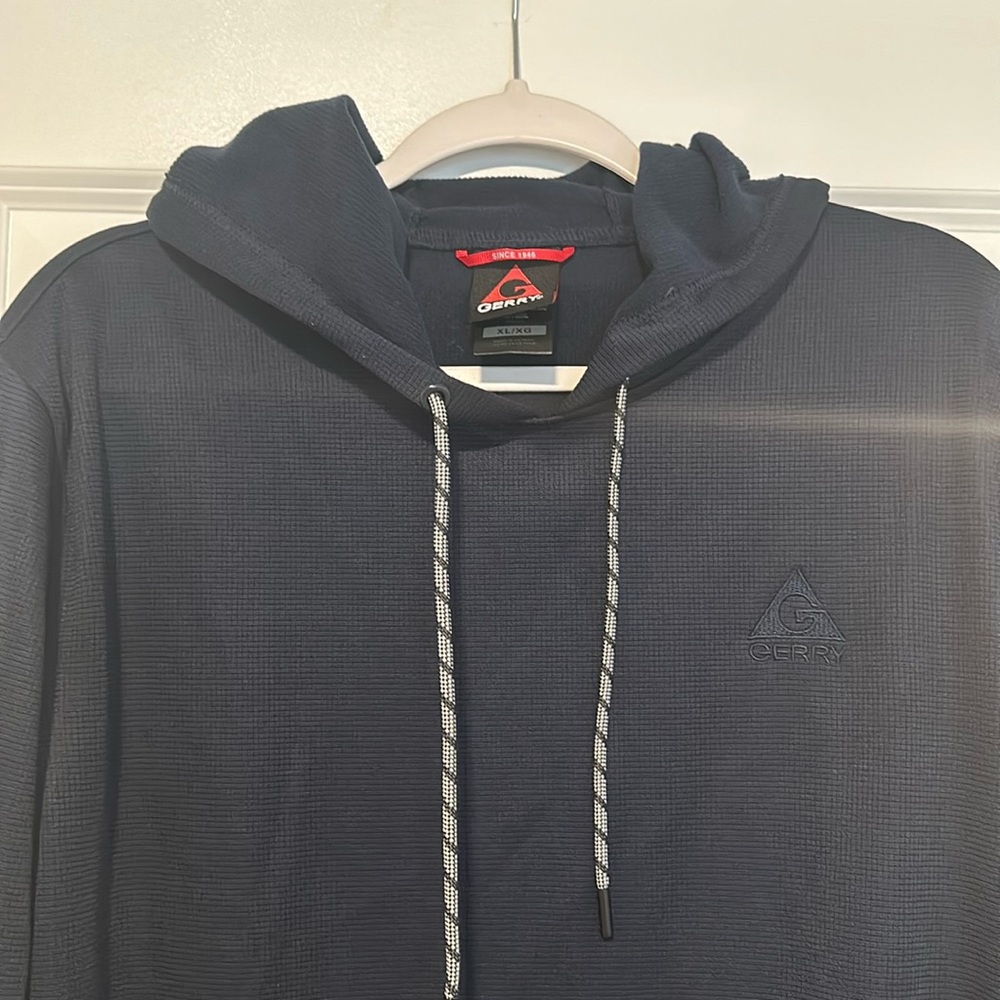 Men’s Gerry sized XL waffle hooded sweatshirt
